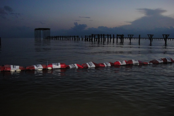 gulf spill fiber booms